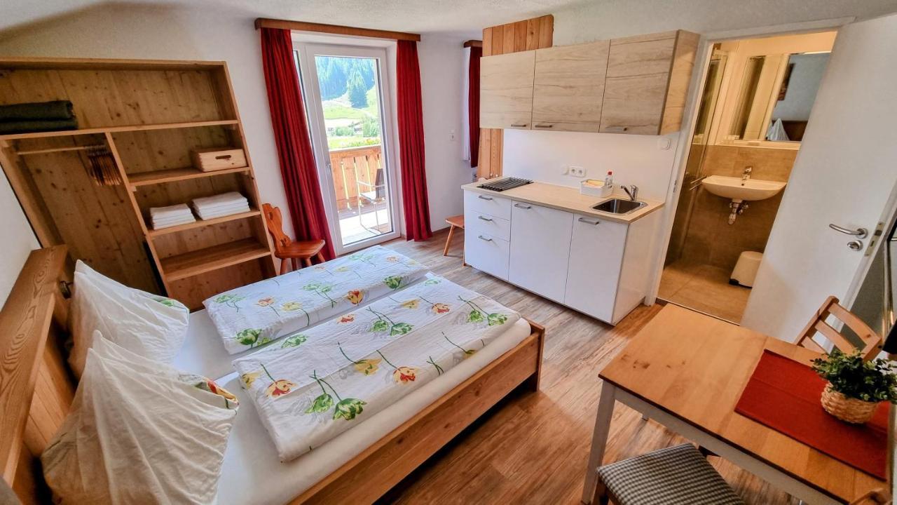 Gaestehaus Landhaus Tyrol غريس ام سيلراين المظهر الخارجي الصورة