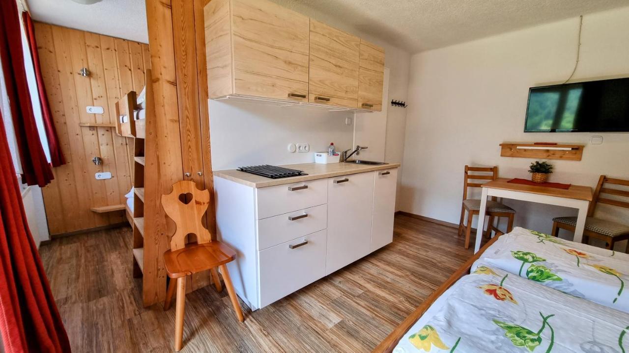 Gaestehaus Landhaus Tyrol غريس ام سيلراين المظهر الخارجي الصورة