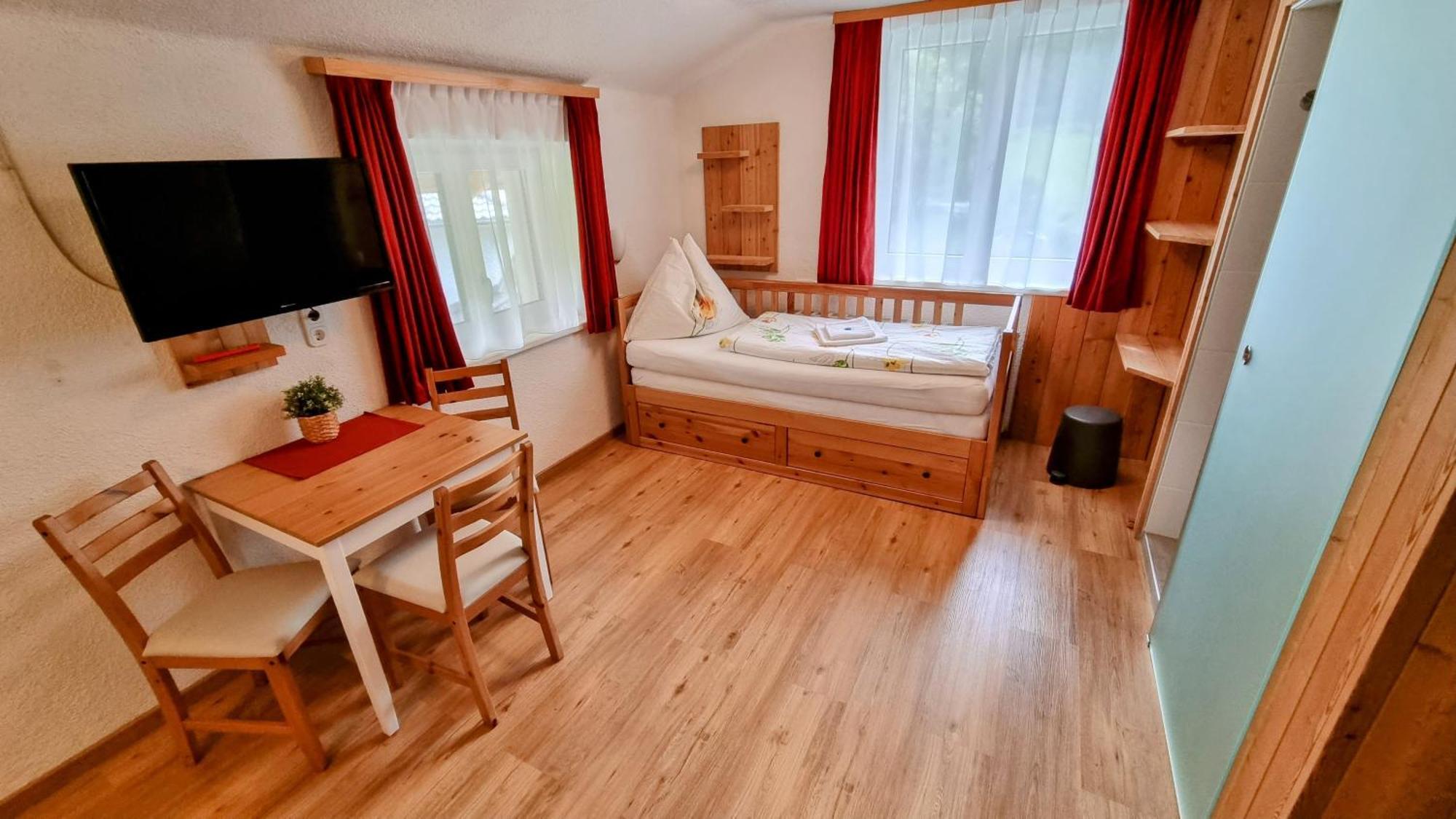 Gaestehaus Landhaus Tyrol غريس ام سيلراين المظهر الخارجي الصورة